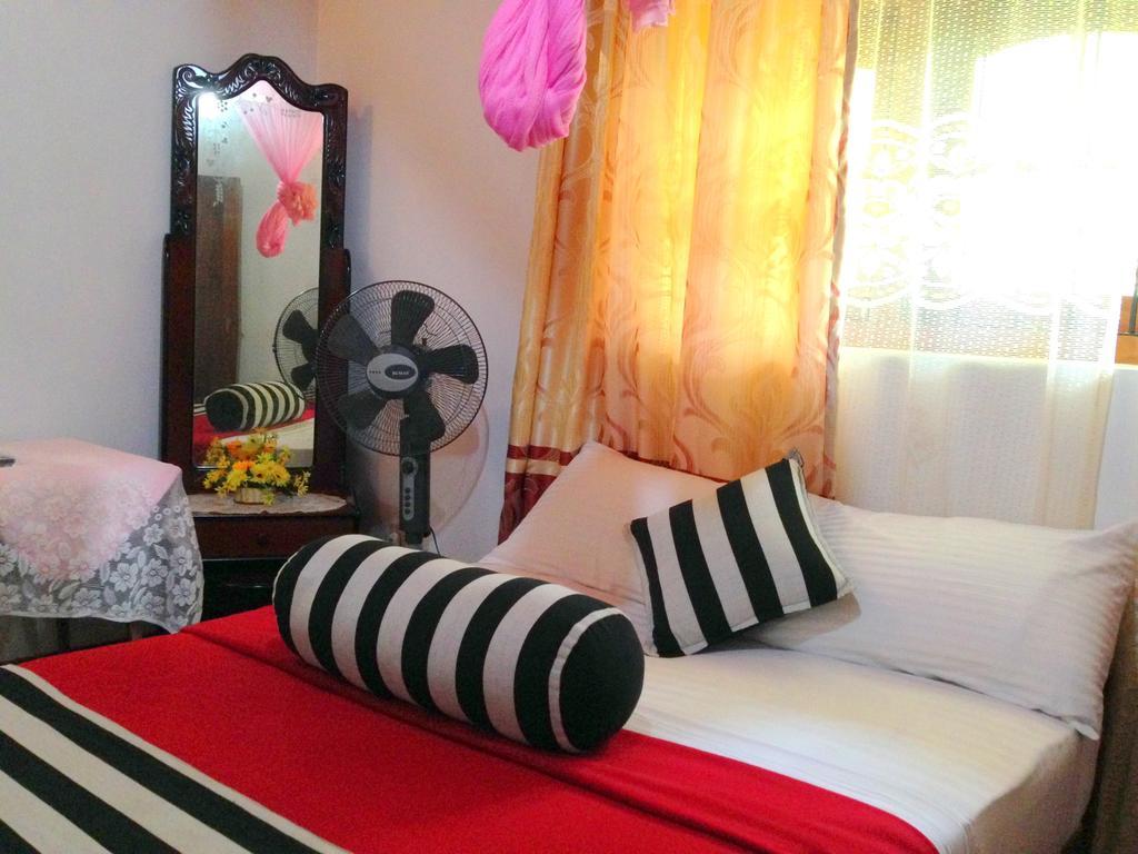 Eeshani Guest Inn Ella Kültér fotó